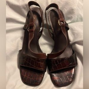 Brighton Rhodes Brown Leather & Faux Alligator High Heel Sandals Size 9M.